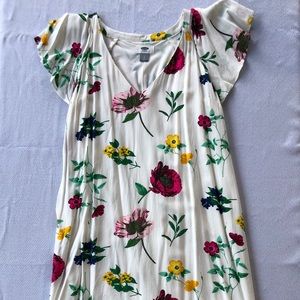 Ruffled sleeve flower dress 🌸